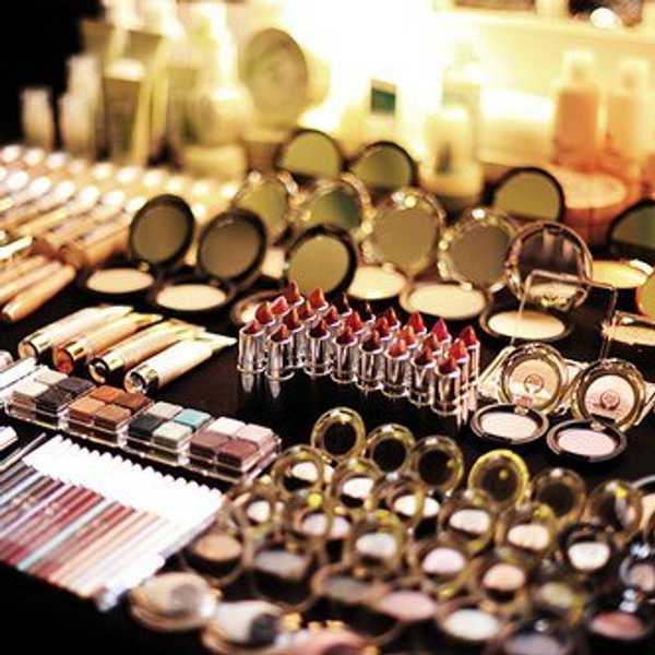 7 Splurge Worthy Make-Up Products