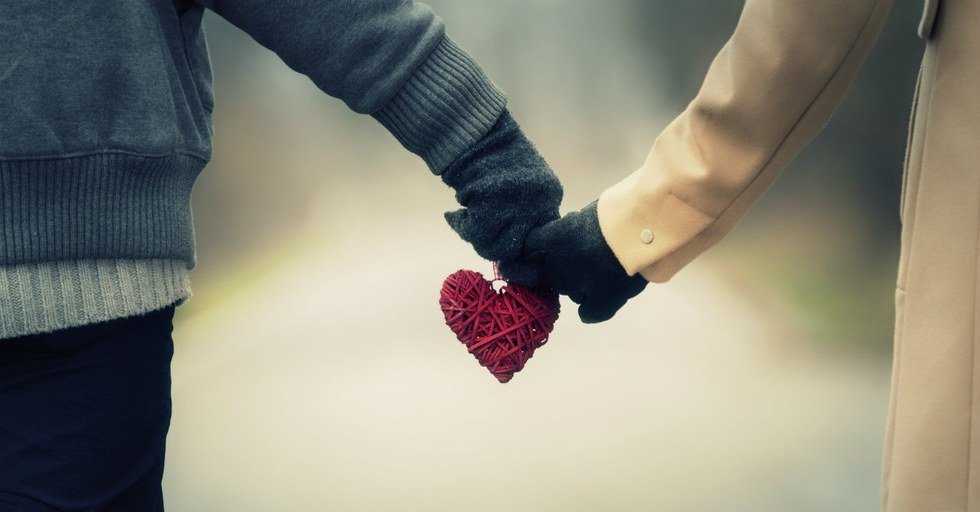 What To Do When You Love Valentine’s Day But Are Single
