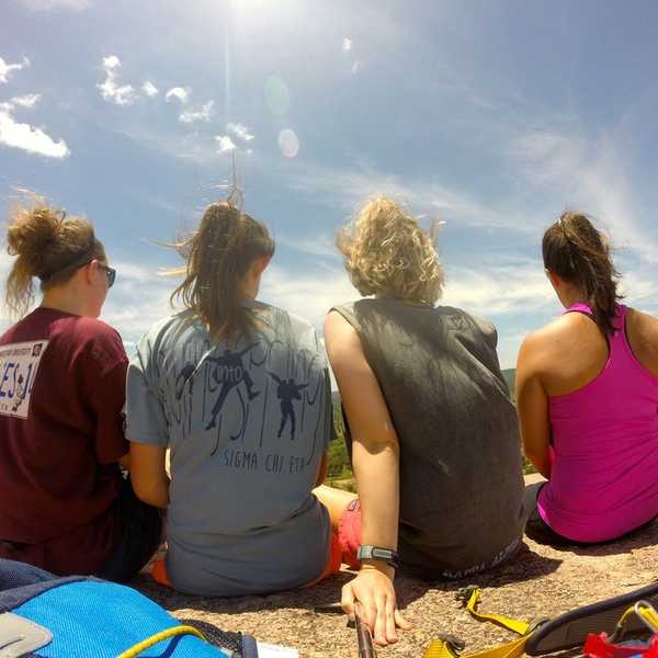 10 Facts About Long Distance Friendships