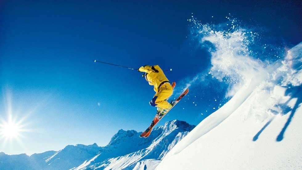 Top 5 Reasons Skiing Powder is Better than Sex