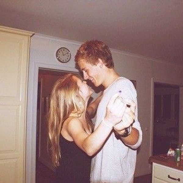 Social Media Is Giving Us Unrealistic Expectations Of Healthy Relationships