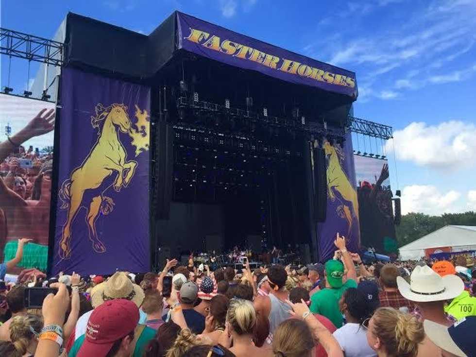 12 Signs The Faster Horses Frenzy Has Begun Again