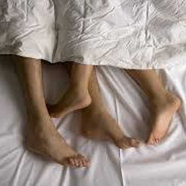 10 Tale-tell Signs That You Are A #SideChick