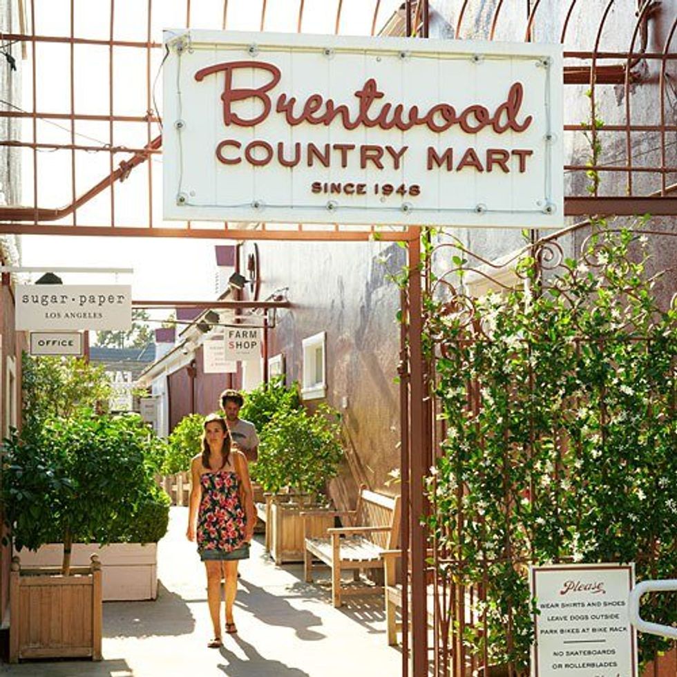A Guide To Brentwood's Country Mart