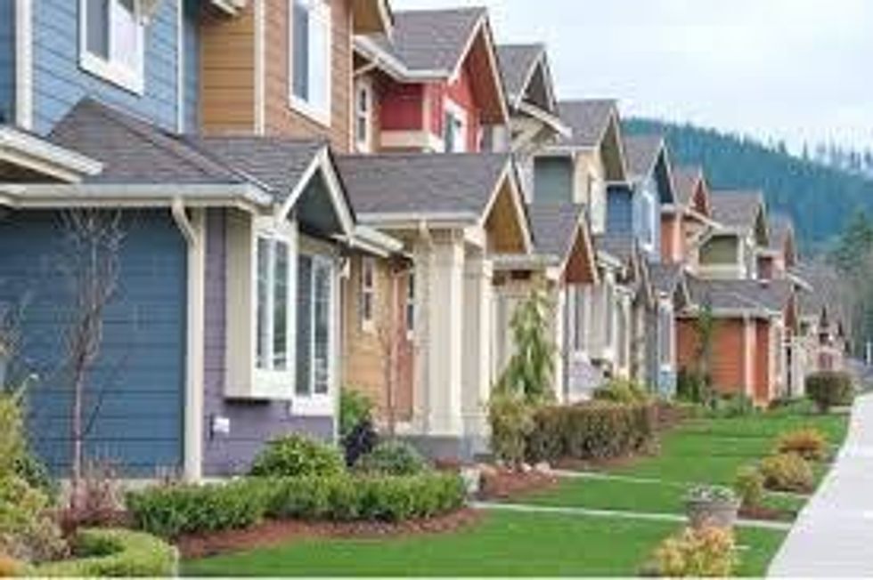 House Hunting: Freshman Edition