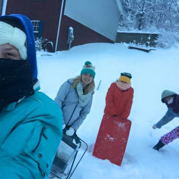The All Too Real Facts Of What It's Like To Be Snowed In With Your College Roomies