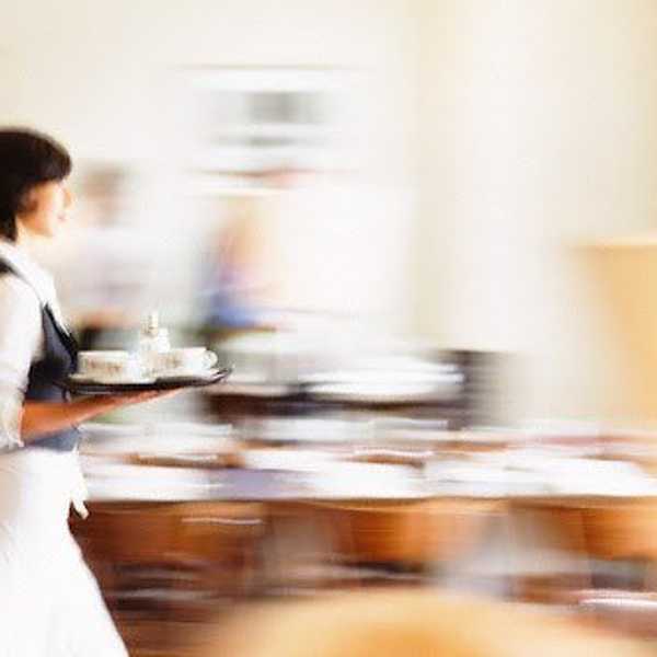 Why Waitressing Is The Best (And Worst) Job In College