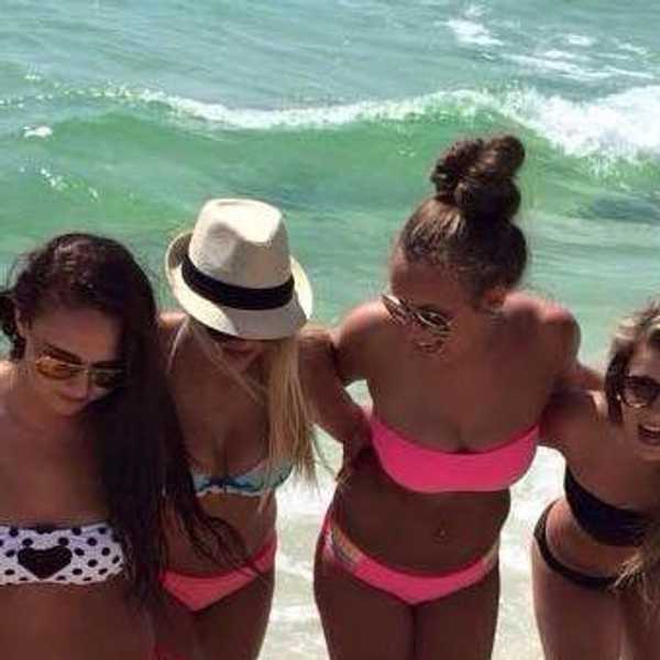 9 Stages Of Preparing For Spring Break