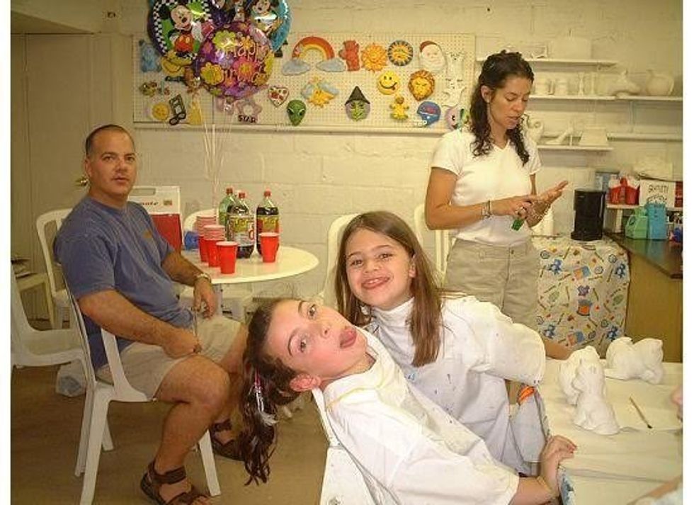 12 Reasons Your Childhood Best Friend Is Irreplaceable