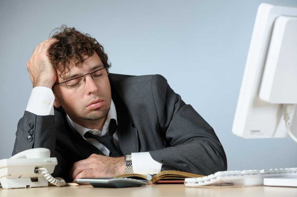 12 Struggles Of Being Someone Who Is Naturally Tired