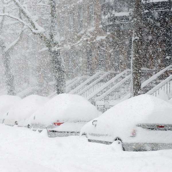 9 Thoughts Everyone Has During A Blizzard