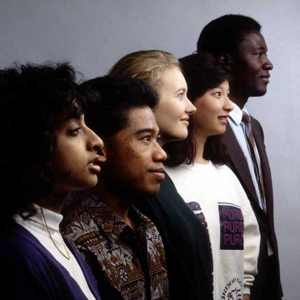 10 Great Movies And TV Shows With Minority And Female Leads