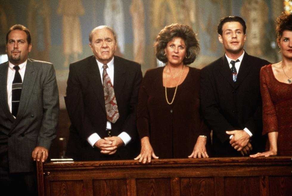 10 Signs That You Were Raised By Foreign Parents