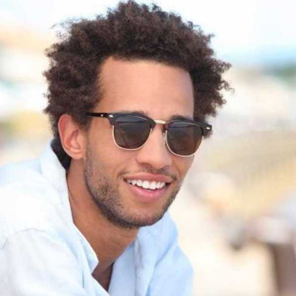 10 Ways For Guys To Accessorize