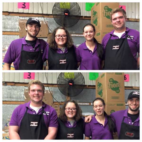 15 Signs You Are A Grocery Store Clerk