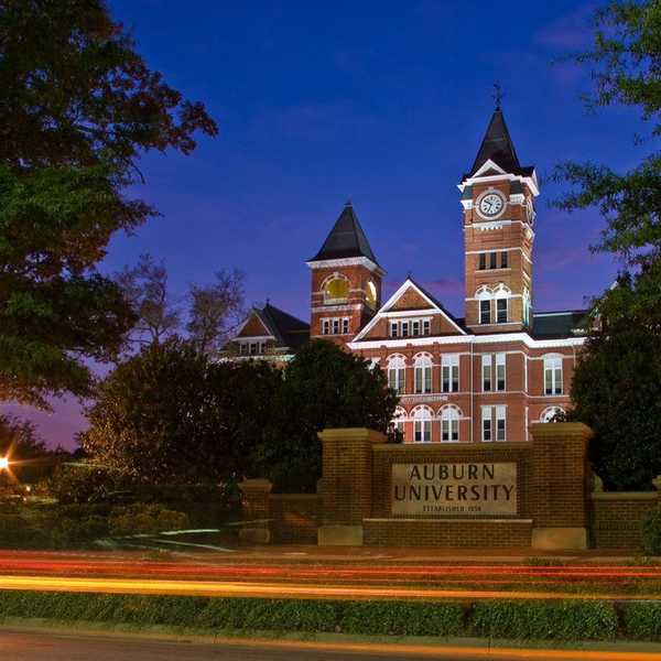 6 Sure-Fire Ways To Survive Second Semester