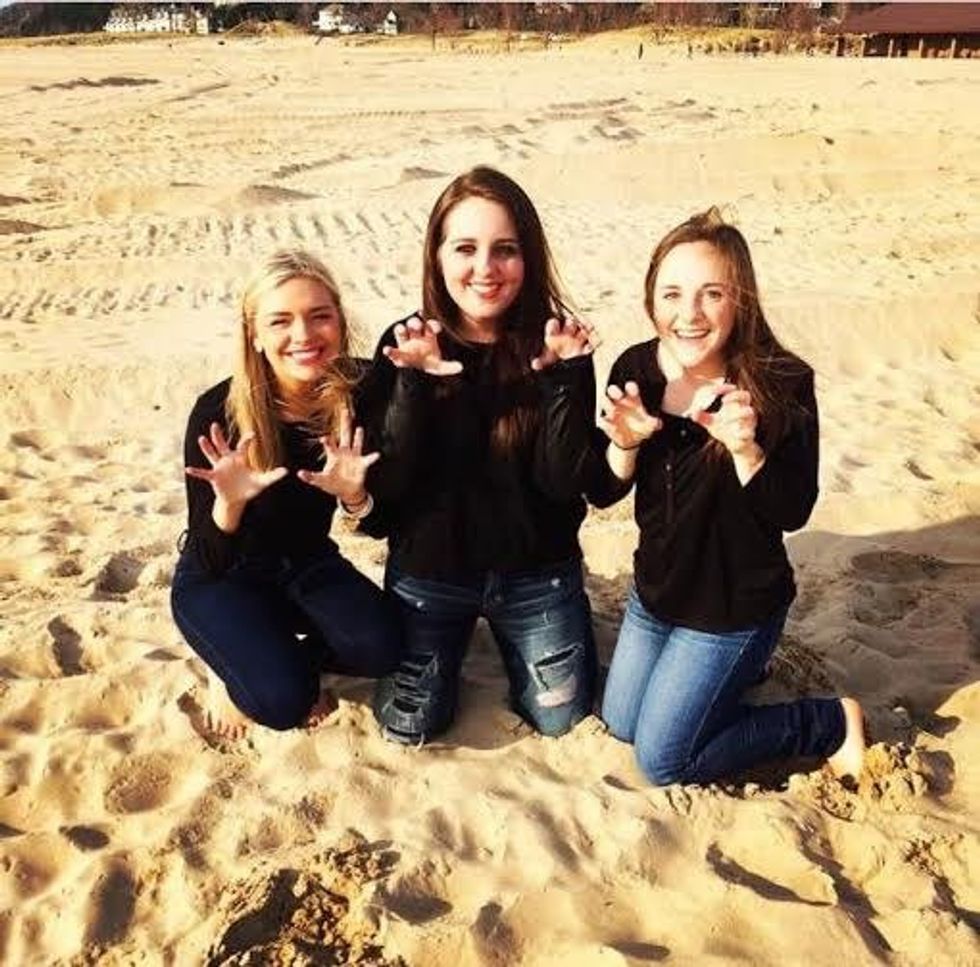 16 Roles Of A Good Roommate