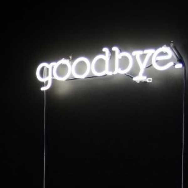 5 Stages Of Leaving Your BFF After Break