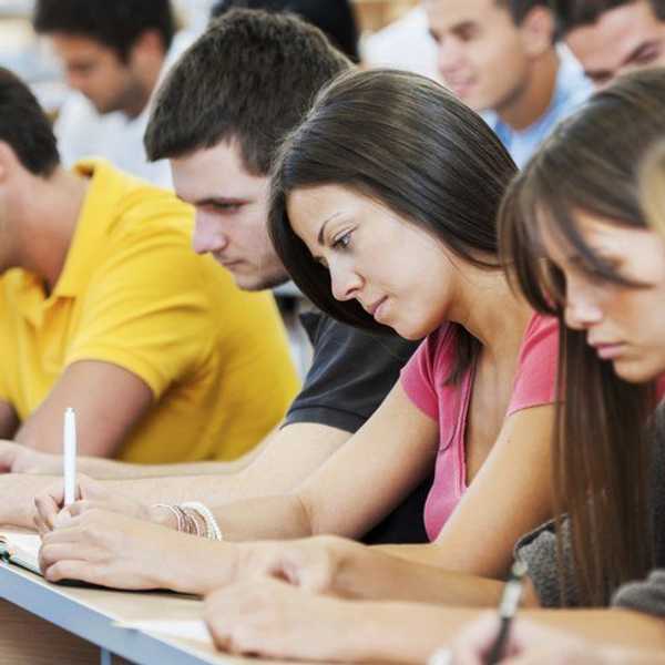 6 Tips To Help You Stay Ahead Next Semester