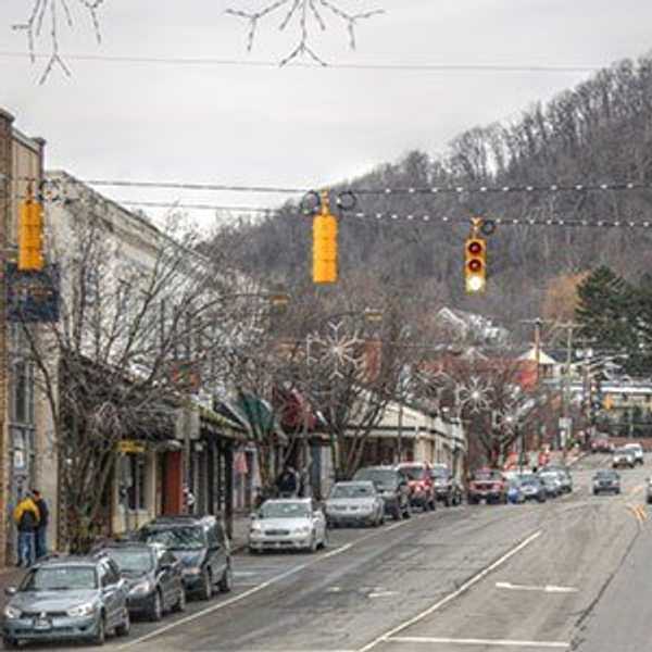 10 Ways To Survive A Boone Winter