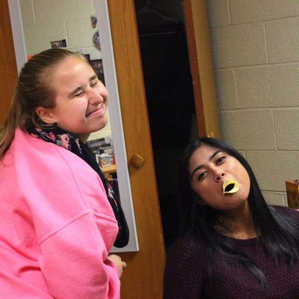 6 Reasons Your College Roommate Is Pretty Much Your Mom