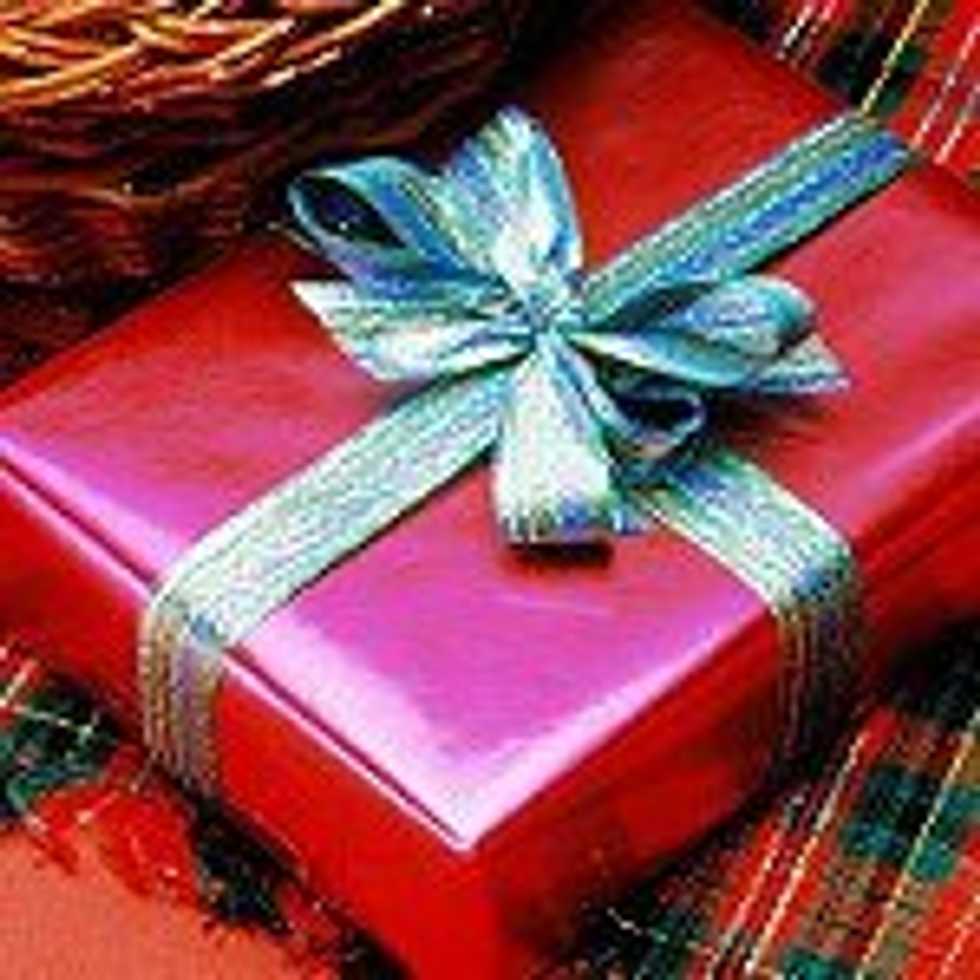 10 Christmas Gift Ideas For College Students