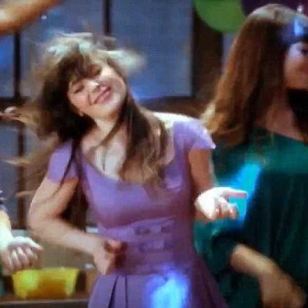 The 8 Stages Of New Year's Eve As Told By "New Girl"
