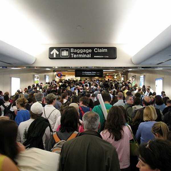 9 People You Meet At The Airport