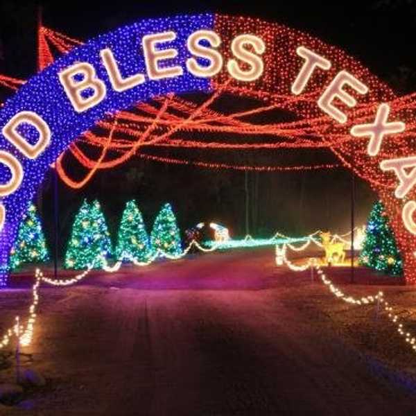 The Best Christmas Lights In Texas And Tennessee