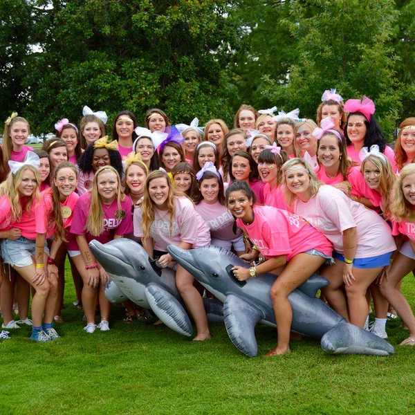 Why You Should Go Greek In College