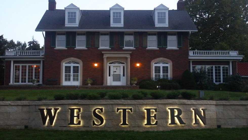 9 Struggles Every WIU Student Knows Too Well