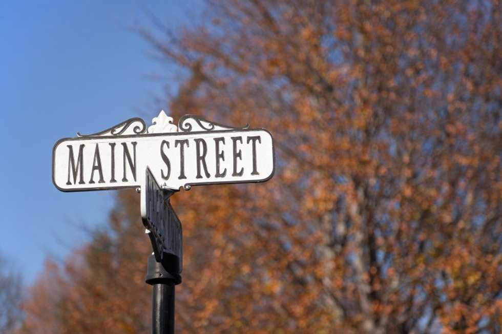 7 Things You Learn When You Leave That Small Town