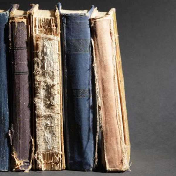 5 Reasons To Read Poetry