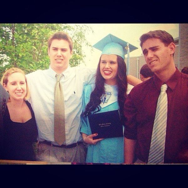 9 Perks Of Being Home For The Holidays