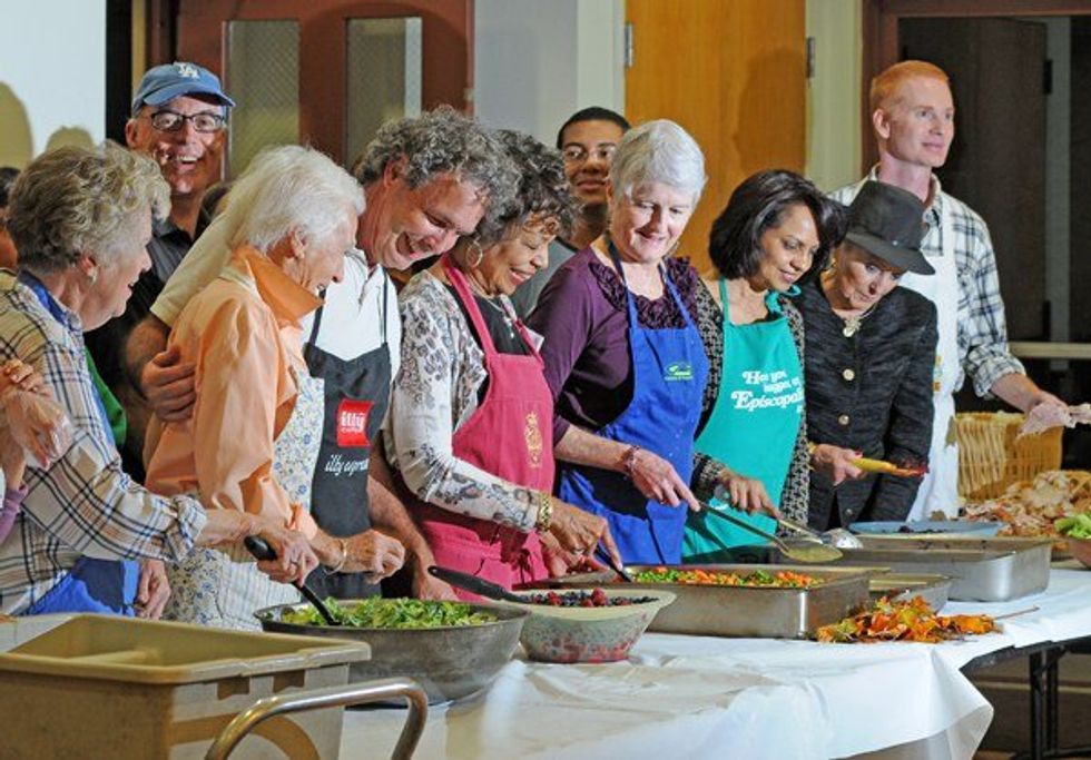 Volunteering During The Holidays: Why We Need To Do It All Year Long