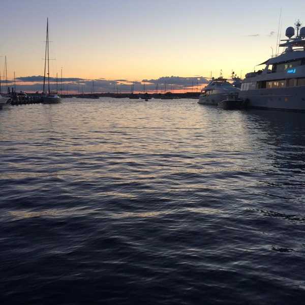 Five Reasons Why Everyone Should Go On A Road Trip