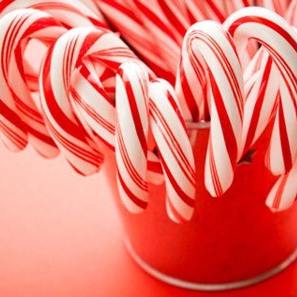 The Easiest And Most Delicious Candy Cane Desserts