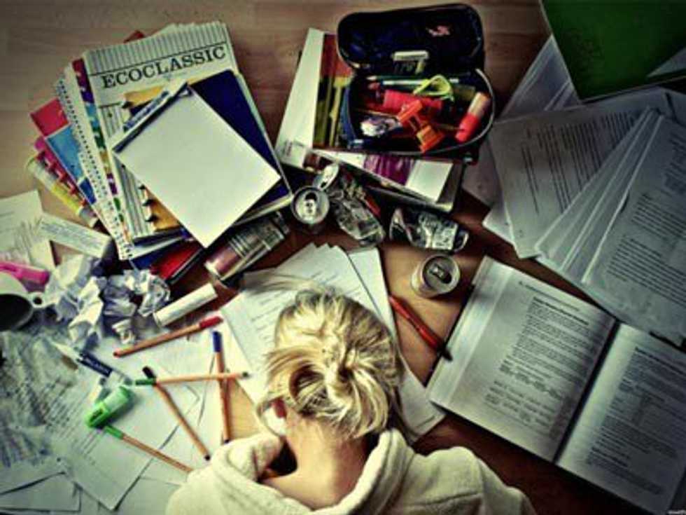 The 5 People You See At The Library During Finals Week
