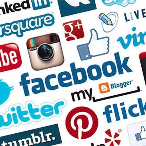 Why The Benefits of Social Media Outweigh The Drawbacks