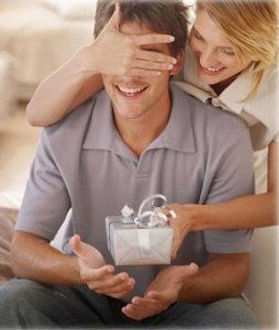 5 Amazing Gift Ideas For Him This Holiday Season