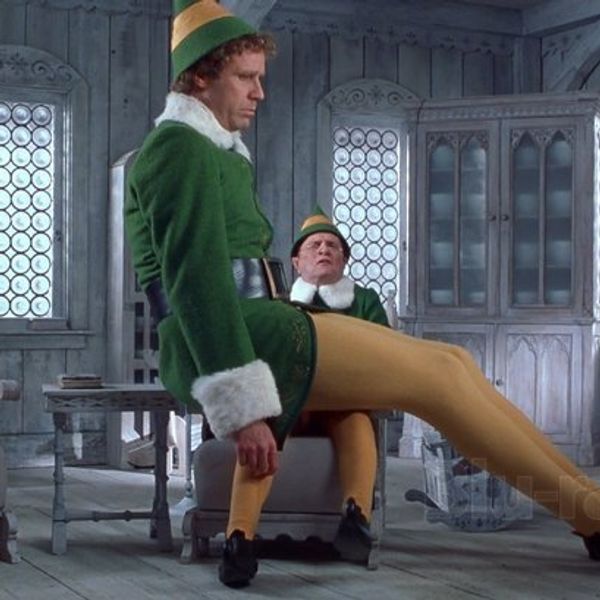 5 Struggle Of Being Tall Shown By Buddy The Elf