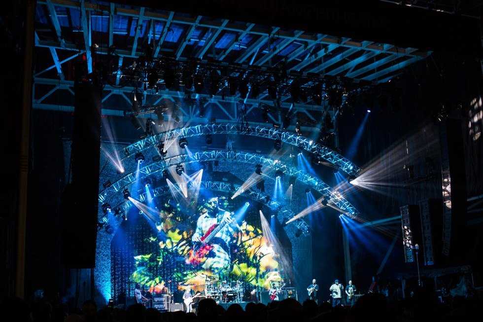 10 Songs Of 2015 And The Music Legends They Remind Me Of