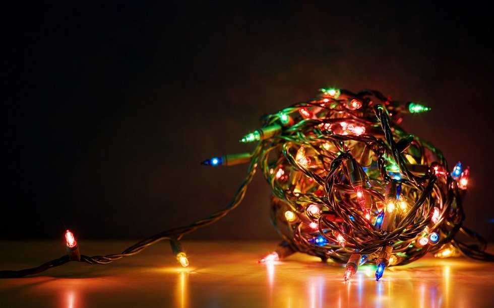 4 Ways To Survive The Holidays With Family
