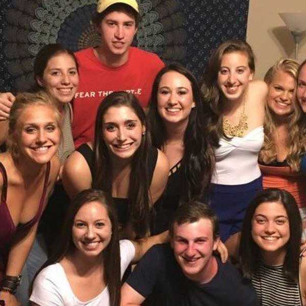 Why The Best Friendships Begin When You Go Away To College