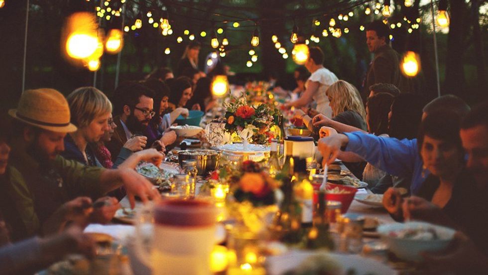 13 Ways To Deal At Big Family Gatherings