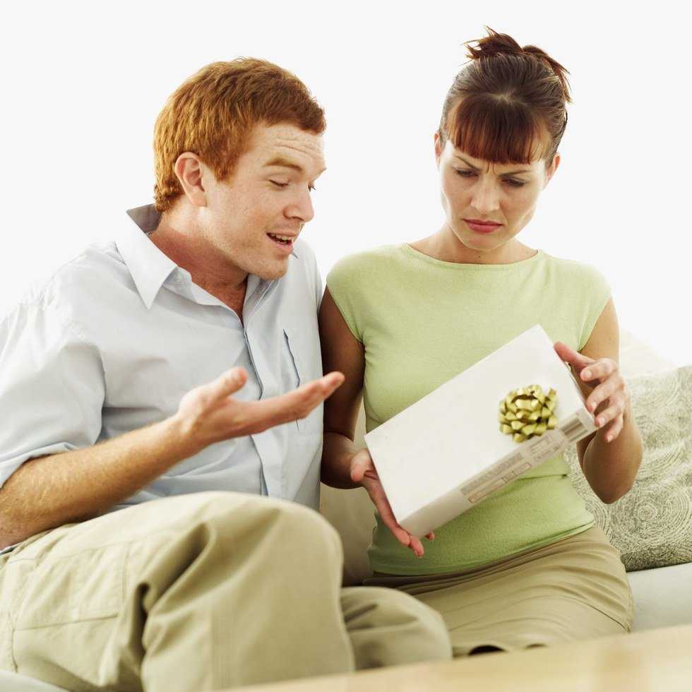 THE ULTIMATE GUIDE TO GIFT GIVING