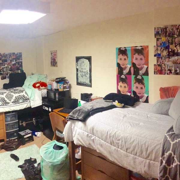 When Your Best Friend Becomes Your Roommate