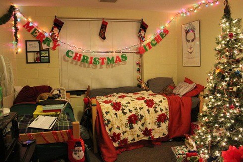 How To Get Into The Christmas Spirit, Even In College
