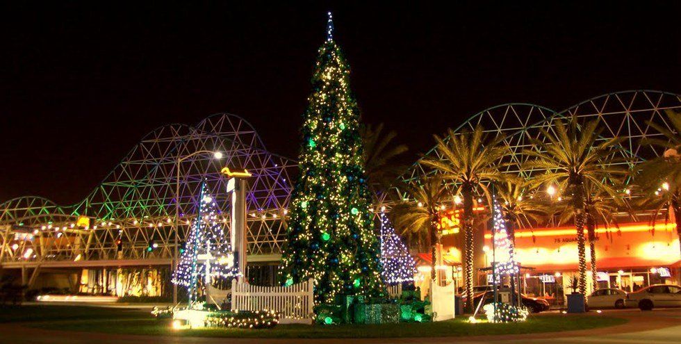 9 Holiday Activities Near Long Beach