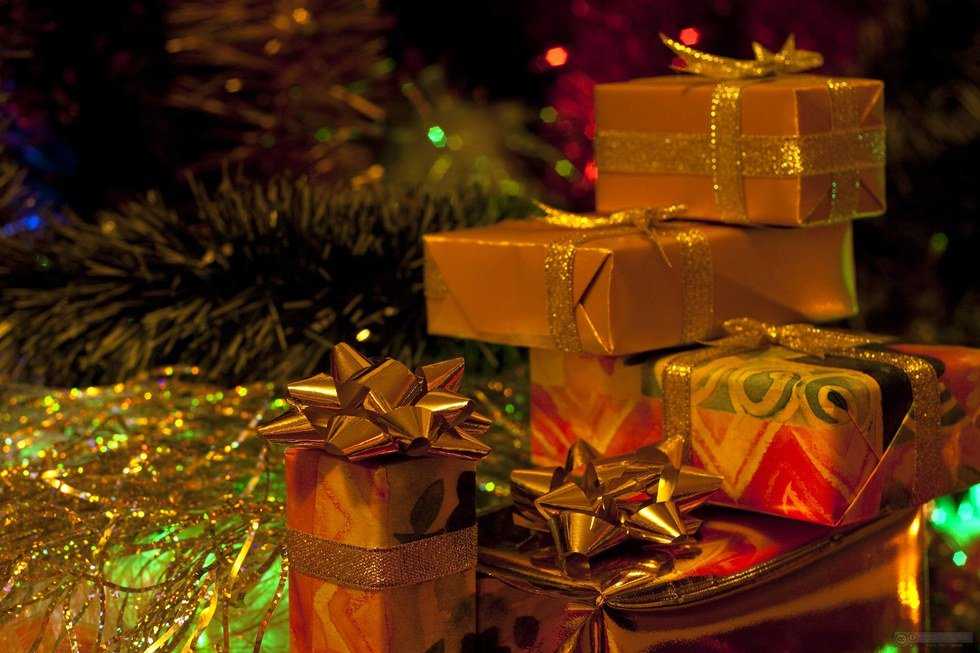 10 Types Of People On Your Christmas Shopping List